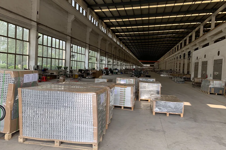 Factory0-1